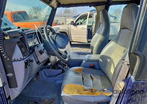 1997 Jeep Wrangler / Tj Se z USA, uszkodzony, nr VIN 1J4FY29P2VP477598